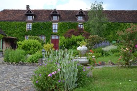 Casteland