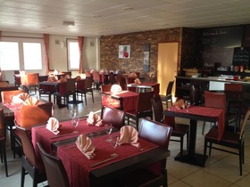 Doubs Hotel