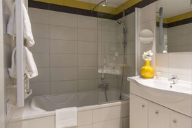 Best Western Plus Ajaccio Amiraute Hotel & Residence