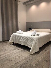 Le Dauphin Hotel & Restaurant