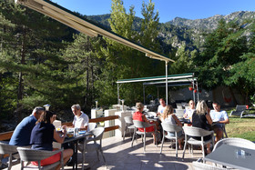 Hôtel les Jardins de la Glacière