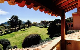 Domaine Santa Giulia Palace