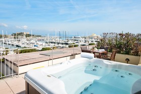Pierre & Vacances Résidence premium Port-Prestige