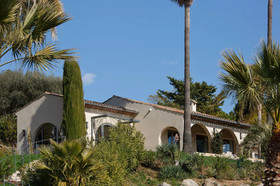 Hôtel La Bastide de Biot