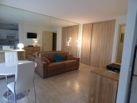 Arthur Properties Rue D'Antibes