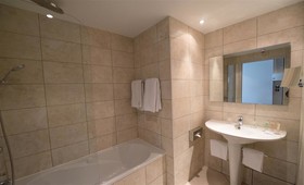 Best Western Plus Hotel Le Patio des Artistes