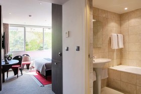 Best Western Plus Hotel Le Patio des Artistes