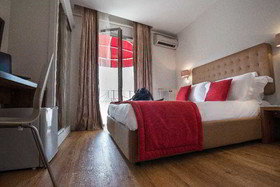 Edgar Suites Cannes - Rue d'Antibes