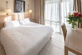 ExcelSuites Residence