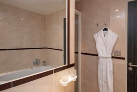 Hotel Le Mondial, BW Premier Collection