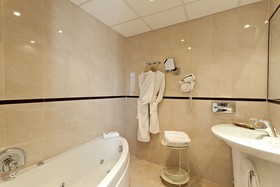Hotel Le Mondial, BW Premier Collection