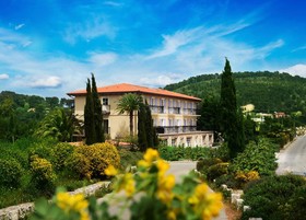 Eze Hermitage