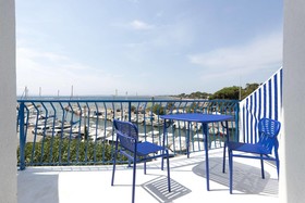 Hôtel Restaurant La Reine Jane