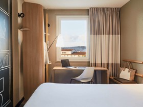 Hôtel ibis Toulon La-Seyne