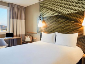 Hôtel ibis Toulon La-Seyne