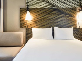 Hôtel ibis Toulon La-Seyne