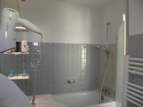 Anglade Hotel