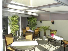 Anglade Hotel