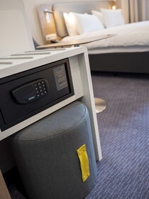 Holiday Inn Express Nice - Grand Arenas