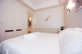 Residence Negresco by Five Stars Holiday House