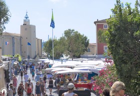 Le Suffren Hôtel