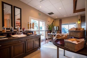 Best Western Plus Hôtel La Marina