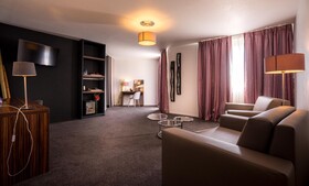 Best Western Plus Hôtel La Marina