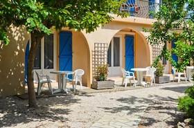 Le Virevent Hotel In Saint Raphaël