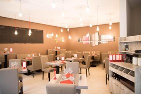 Holidays & Work HOTEL RESTAURANT