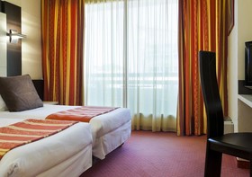 The Originals City, Hotel Galaxie, Nice Airport