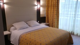 The Originals City, Hotel Galaxie, Nice Airport