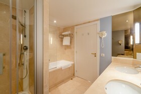 Holiday Inn Nice - Saint Laurent Du Var