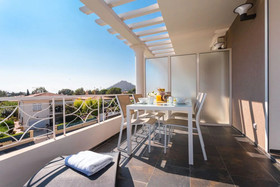 Villa Velvet