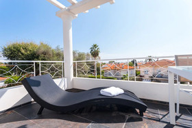 Villa Velvet