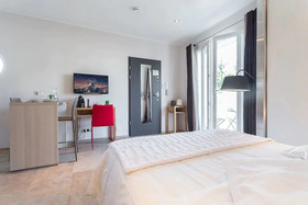 Villa Velvet