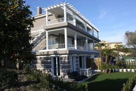 Villa Velvet