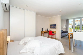 Villa Velvet