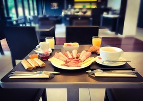 Holiday Inn Marseille Airport