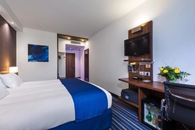 Holiday Inn Marseille Airport