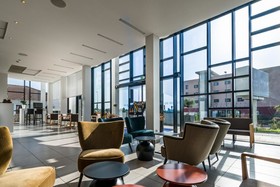 Holiday Inn Marseille Airport