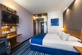 Holiday Inn Marseille Airport