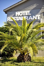 greet hotel Marseille Provence Aéroport