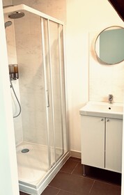 Chateau Cote De Nacre