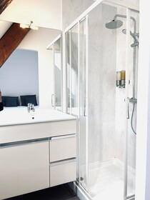 Chateau Cote De Nacre