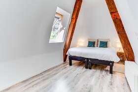 Chateau Cote De Nacre