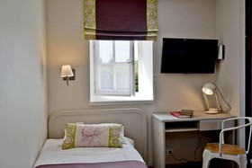 Hôtel - Restaurant Les Bains de Secours