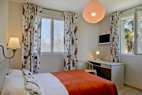 Hôtel - Restaurant Les Bains de Secours