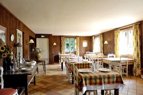 Hôtel - Restaurant Les Bains de Secours
