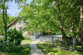 Le Petit Chateau De Barbizon