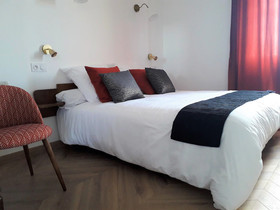 Les Hauts De Malirat